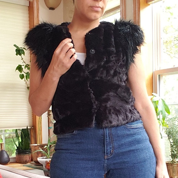Skaist Taylor for Target Fur Cropped Vest - Picture 3 of 6